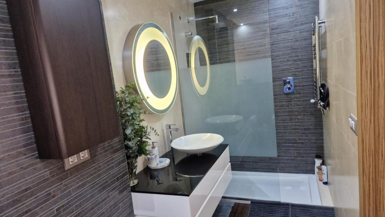 Atico De Lujo Con Jacuzzi Climatizado En Terraza Apartman Elche Kültér fotó